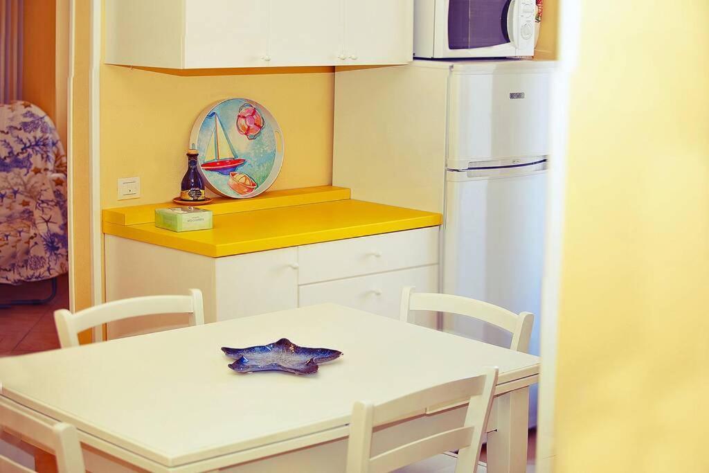 Centrally Located Apt By Harbour With Elevator Sanremo Exteriör bild