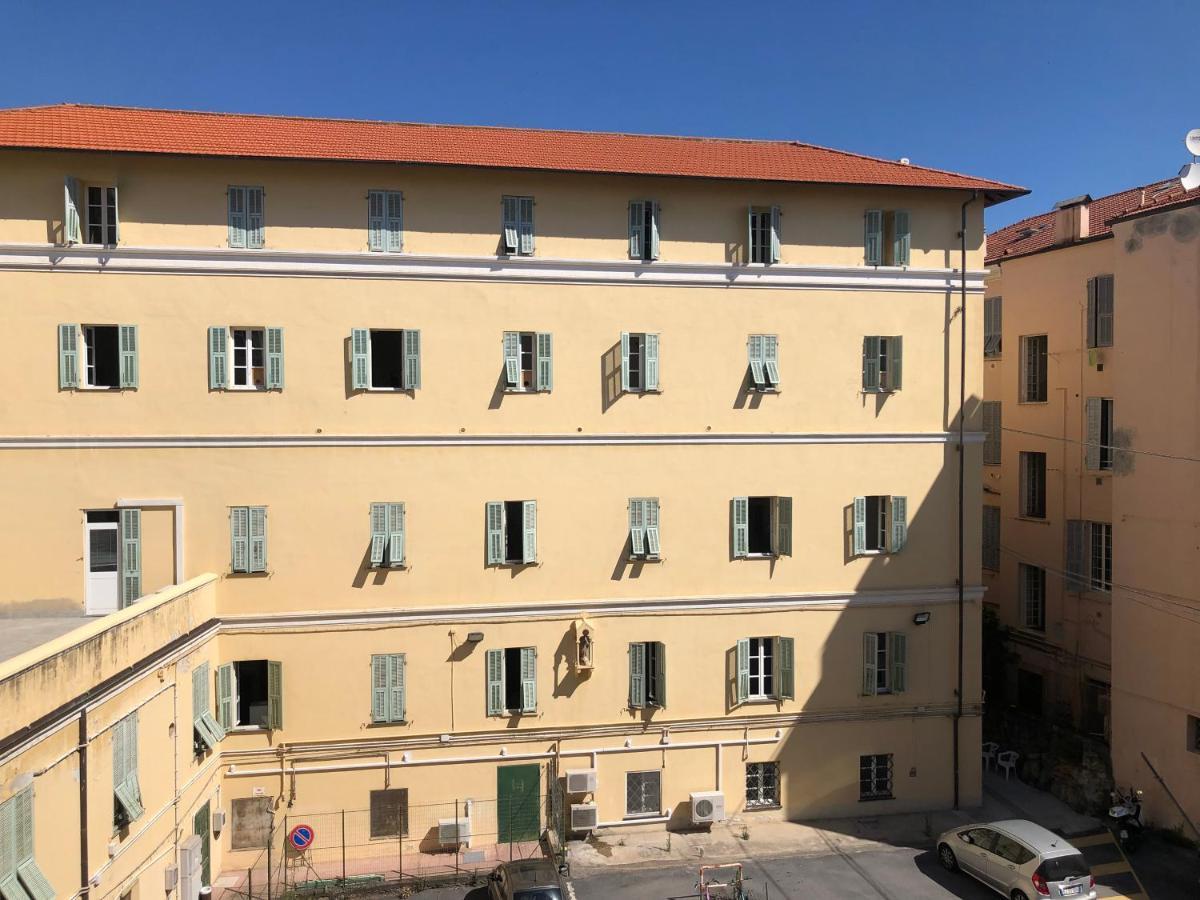 Centrally Located Apt By Harbour With Elevator Sanremo Exteriör bild