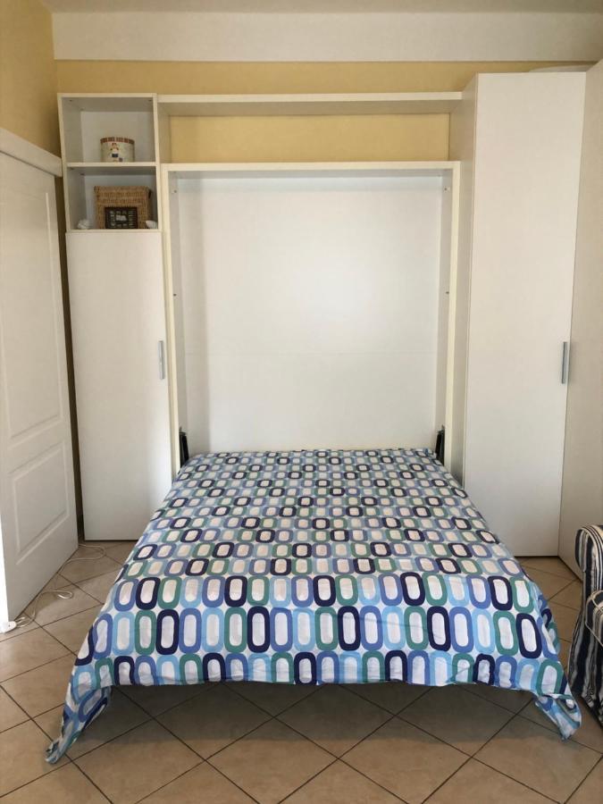 Centrally Located Apt By Harbour With Elevator Sanremo Exteriör bild