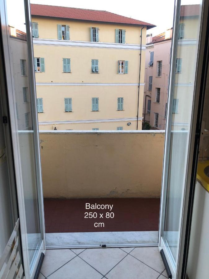 Centrally Located Apt By Harbour With Elevator Sanremo Exteriör bild