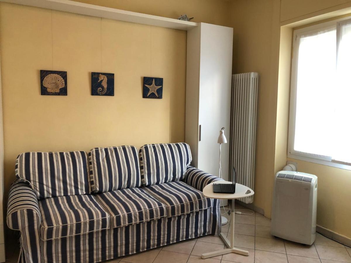 Centrally Located Apt By Harbour With Elevator Sanremo Exteriör bild
